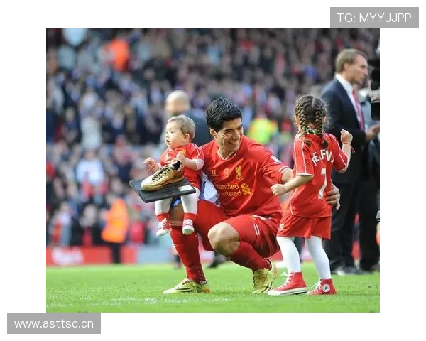 从利物浦孤胆英雄到MSN核心：苏亚雷斯的进化之路