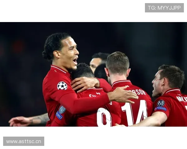 范迪克家里马桶镶金边？