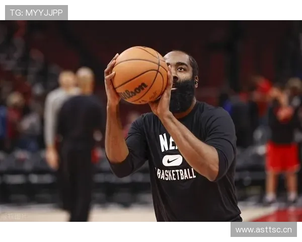 阿尔丰索·戴维斯本赛季攻防表现持续提升分析