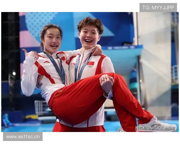 昌雅妮居然花一顿饭的钱，能让普通人忙活一个月？这生活简单炸了！